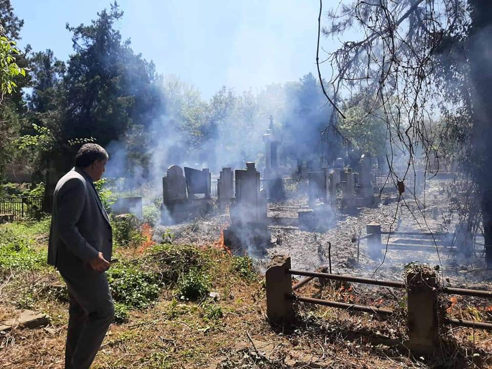 Gorelo staro groblje