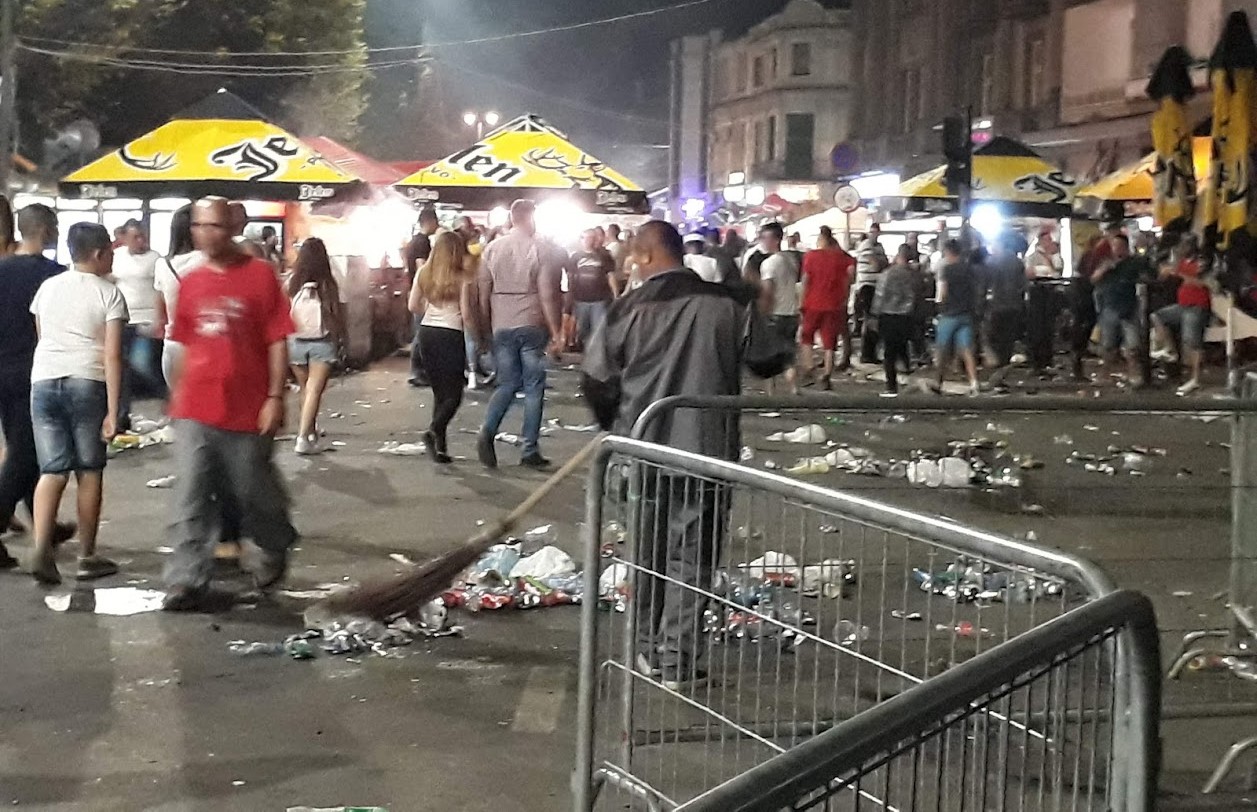 Prostor za Roštiljijadu će biti izolovan metalnim ogradama visine 2 metra, ljudi iz centra će nesmetano moći da funkcionišu