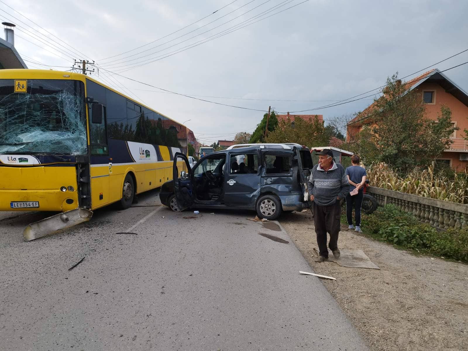 Direktor osnovne škole u Pečenjevcu u alkoholisanom stanju izazvao trostruki sudar