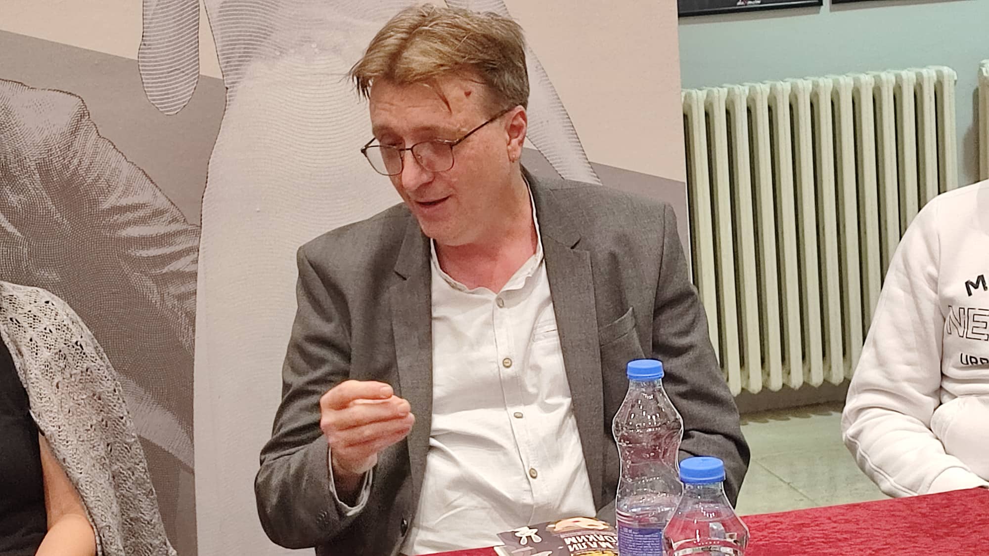 Željko Hubač: Bajke više nisu deo dečjeg odrastanja, a ono što se desilo u Trsteniku je posledica sistemskog vaspitanja