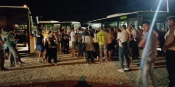 Radnici „Leonija“ štrajkovali zbog očajnih uslova prevoza, proteste najavljuju i Leskovčani