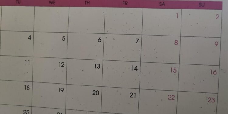 Nekada su i Srbi mesece zvali opisnim imenima, poput sečnja, lipnja i listopada, a nove nam je doneo Gregorijanski kalendar