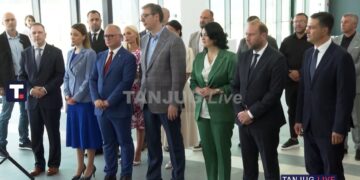 Vučić: Država će razvijati kargo saobraćaj na niškom aerodromu