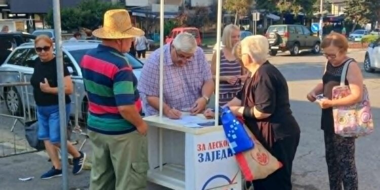 “Gradonačelniku postalo jasno da građani žele njegovu smenu, pa sada saradnike pušta niz vodu”