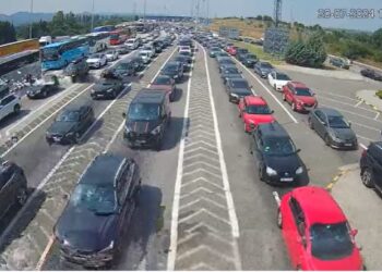 Pakao na graničnom prelazu Preševo: Kilometarske kolone, vriska dece i padanje u nesvest