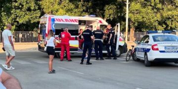 Policajac udario devojčicu u Leskovcu, pa branio da se zove hitna pomoć i njegove kolege