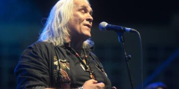 Ne daj se, Boro, poručuju meštani lebanskog sela Cekavica, u kome je roker često boravio