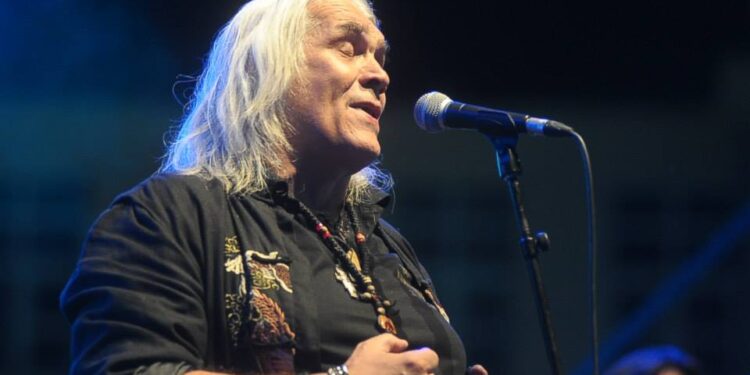 Ne daj se, Boro, poručuju meštani lebanskog sela Cekavica, u kome je roker često boravio