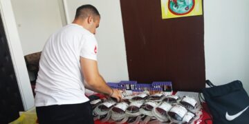 Uprkos tropskom danu, na desetine Leskovčana se odazvalo akciji dobrovoljnog davalaštva