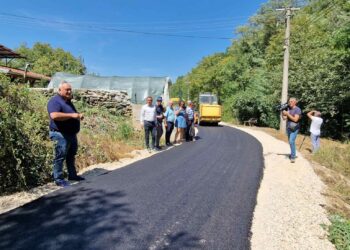 Završili put od jednog kilometra za nedelju, iako je rok izgradnje bio 75 dana