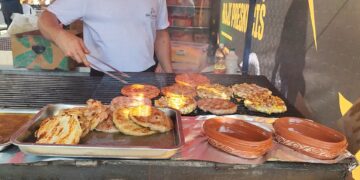 Na Roštiljijadi više pijačnih tezgi od samog roštilja – VIDEO