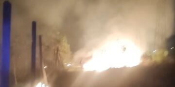 Buktala dva velika požara na periferiji Leskovca, sumnja se da su oba podmetnuta – VIDEO