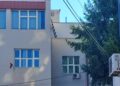 Učenici na problem sa plafonom koji se juče obrušio u Gimnaziji upozoravali još pre dve godine