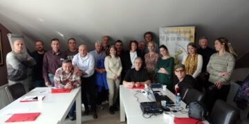 I ja se pitam: Nikakve projekte nismo realizovali u Mesnoj zajednici „Milentije Popović“, sproveli smo samo dve akcije