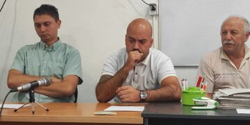Tomislav Tasić i još nekoliko istaknutih članova Ponoševog pokreta prešli u Grupu građana „Svi za jednog, jedan za sve“