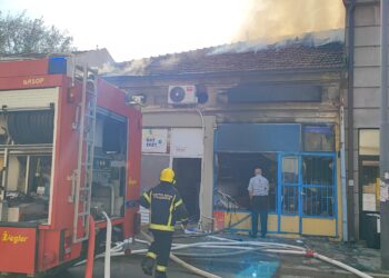 Eksplodirala plinska boca u lokalu ratnih veterana u Leskovcu, povređena trudnica