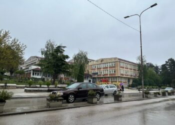 Haos na sednici lokalnog parlamenta u Blacu – SNS otkazao poslušnost