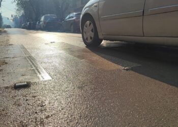 Za svetleće markere na pešačkim prelazima Leskovac izdvojio 600.000 dinara, a oni već počeli da nestaju