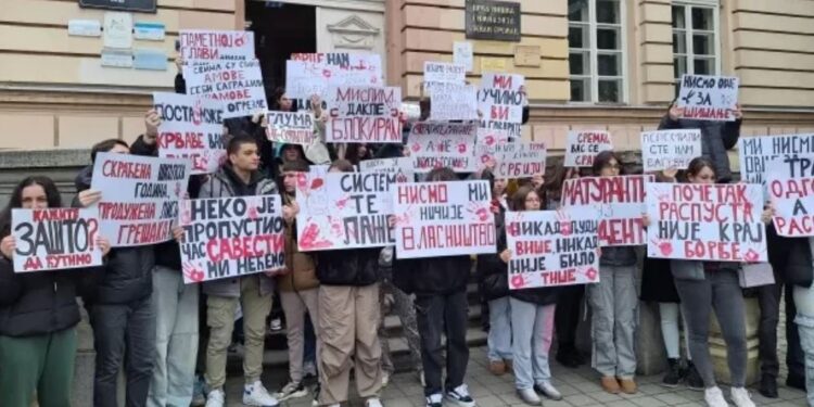 Maturanti blokirali još jednu Gimnaziju, podržala ih direktorka: Nećemo raspust, hoćemo pravdu!