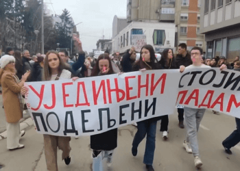 Gimnazijalci iz Leskovca najavljuju još veće blokade ako se zahtevi studenata ne ispune do 20. januara