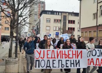 Gimnazijalci iz Leskovca najavljuju još veće blokade ako se zahtevi studenata ne ispune do 20. januara