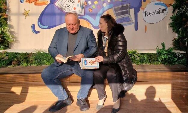 U Nišu borba za slobodu, a u Leskovcu za pljeskavicu uz ismevanje građana preko režimskih medija