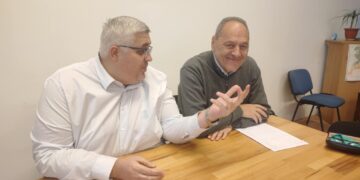 Zahvalnica za razvoj Leskovca čoveku čijim apartmanima na Kopaoniku raspolaže Cvetanović?