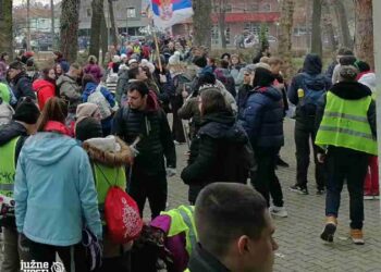 Studentima iz Niša u maršu na Kragujevac pridružili se i studenti iz Jagodine