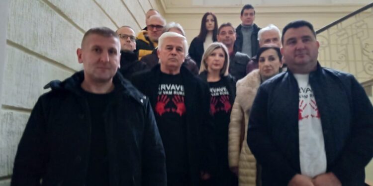 Opozicija u Prokuplju odbila da učestvuje u radu lokalnog parlamenta u znak podrške studentima
