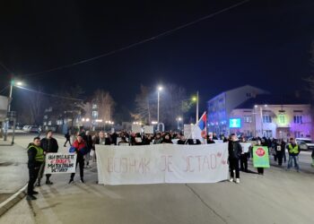 Evo kako je sinoć protekao protest u Bojniku