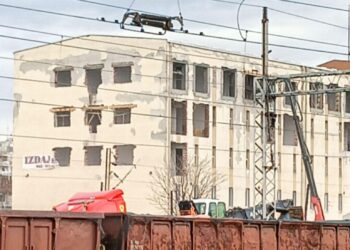 Stara Duvanova zgrada u Leskovcu menja izgled, biće pretvorena u kompleks stanova