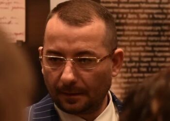 Savetnik za kulturu predsednika opštine Lebane se lažno predstavlja kao „kontra“ student