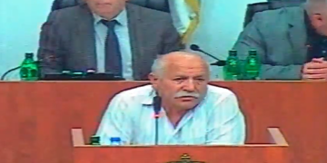 Fizički napad na opozicionog odbornika Momčila Antića – Policija odbila da reaguje jer je „sve angažovano oko predsednika“