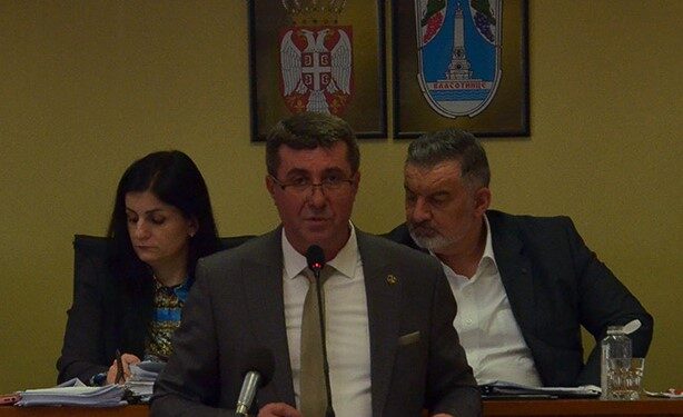 Petrović: Drže mi lekcije, kažu treba da ćutim i trpim 24/7