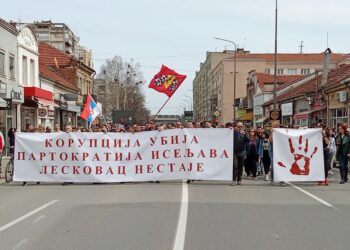 Korupcija i partokratija ubijaju: To je poruka sa skupa podrške Aleksandru Draškoviću
