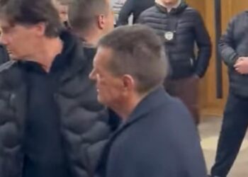 Profesor niškog Medicinskog fakulteta Dragan Krasić prvi na liniji odbrane studenata koje je saslušavala policija