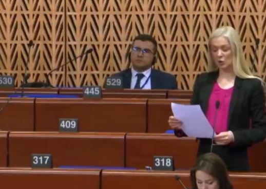 Jelena Milošević upozorila u Savetu Evrope: „Nalazimo se na ivici eskalacije krize!“ – VIDEO