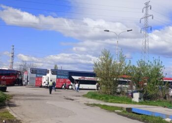 Pošli da ih ograde kod Narodne skupštine, među njima  i radnici leskovačkog zatvora