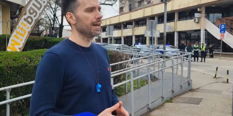 April (12.) u Beogradu