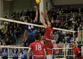 “Velemajstor“ Nikolić i odbojkaši na putu ka Kragujevcu po novu pobedu