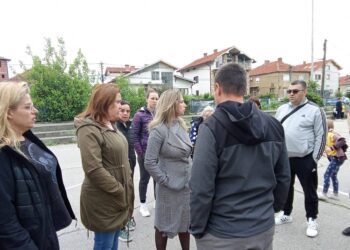 Komšije počele da prikupljaju sredstva za obnovu kuće nastavnice iz Leskovca, akcija će trajati i narednih dana