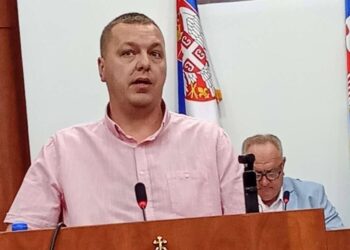 Gradonačelnik direktoru „Pijace“: O kakvim to otkazima pišu mediji?