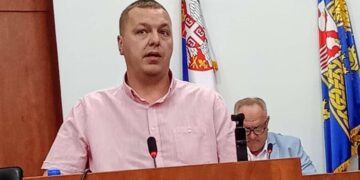 Gradonačelnik direktoru „Pijace“: O kakvim to otkazima pišu mediji?