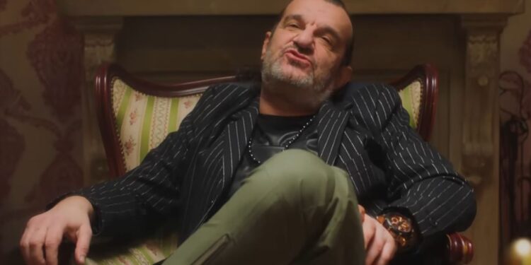 Lukas: Besplatno pevam samo za SNS