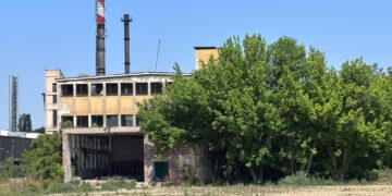 Zamalo tuča leskovačkih biznismena na prodaji imovine Leteksa: Prostor kupili Stefaneli i Home Centar Vera