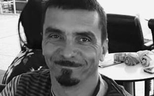 Tuga: Preminuo poznati likovni umetnik iz Vranja