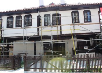 Renovira se spoljašnost Gigine kuće u Vlasotincu