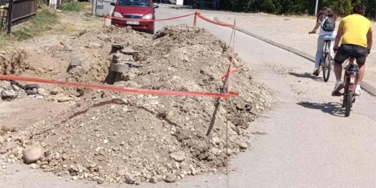 Elektrodistribucija u Vlasotincu se ne meša u svoj posao, ali zato skida kablove Jala sistema
