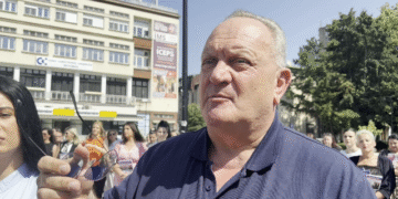 Cvetanović o blokadama kod Donjeg Brijanja: Neću da im odem! Insistiram da se i vi više ne bavite novinarstvom – VIDEO