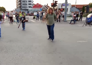 Šta je POI i kako leskovački osnovci, kroz kulturu drugih naroda, neguju srpsku tradiciju